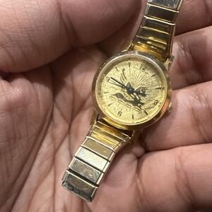 Working Wittnauer Pegasus Ladies Watch 24mm Gold Tone Case New Battery Fit 7in